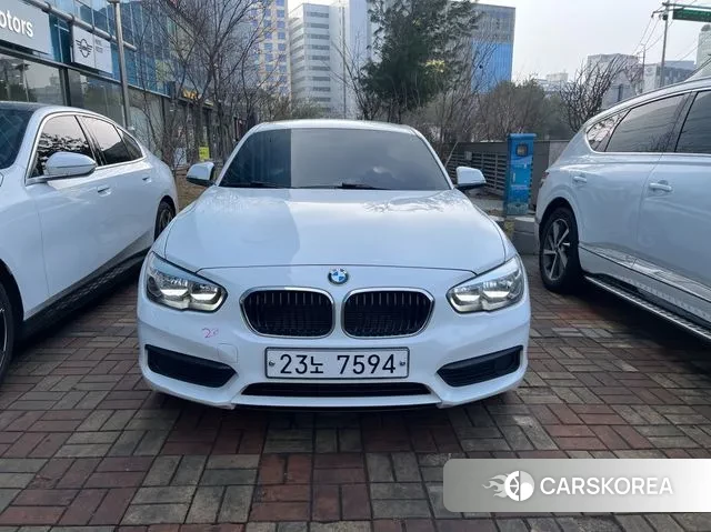BMW 1 Series (F20) 2018 Белый из Кореи, фото 5