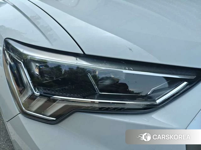 Audi Q3 2022 Белый из Китая, фото 5