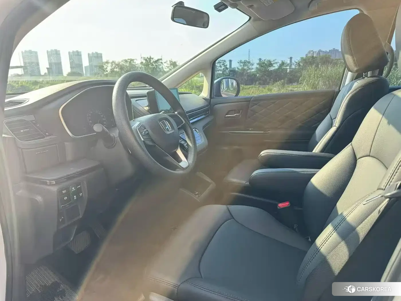 Honda Odyssey 2023 Белый из Китая, фото 2