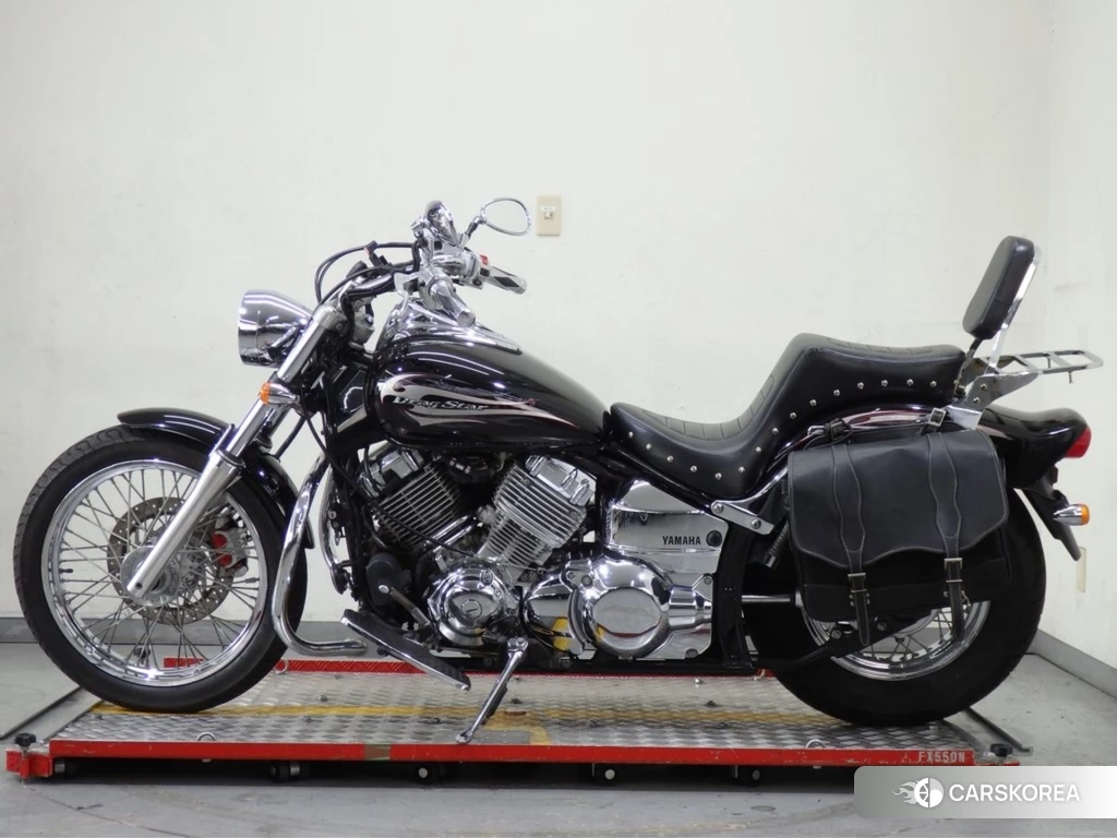 Проданный Yamaha DRAG STAR 400 2011 из Японии, фото 2