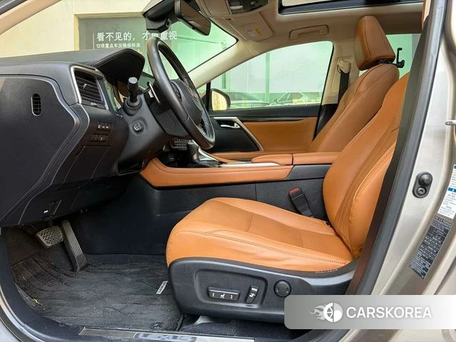 Lexus RX id 4259790 из Китая 7