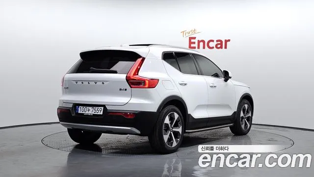Volvo XC40 id 2677940 из Кореи 12