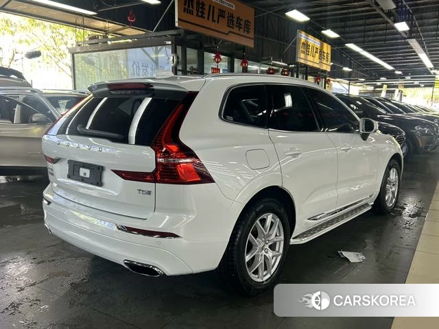 Volvo XC40 2020 Белый из Китая, фото 2