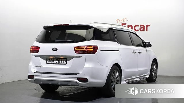 Kia The New Carnival id 4339292 из Кореи 12