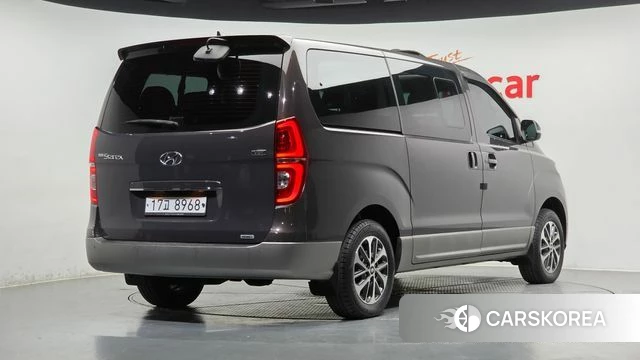 Hyundai The New Grand Starex id 4900557 из Кореи 12