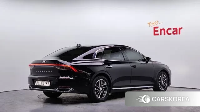 Hyundai The New Grandeur IG id 3722441 из Кореи 12