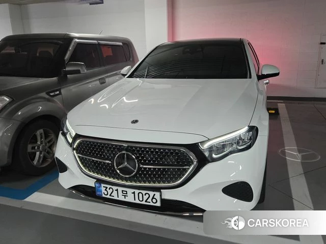 Mercedes-Benz E-Class W214 2025 Белый из Кореи, фото 2