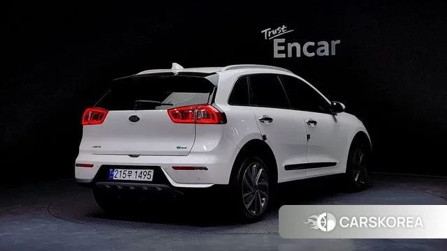 Kia Niro id 3386358 из Кореи 12