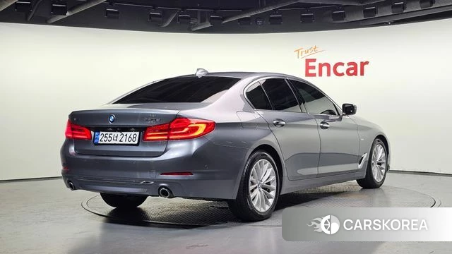 BMW 5 Series (G30) id 4378205 из Кореи 12