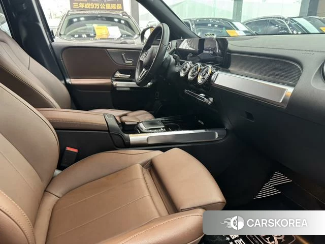Mercedes-Benz GLB 2022 Черный из Китая, фото 2