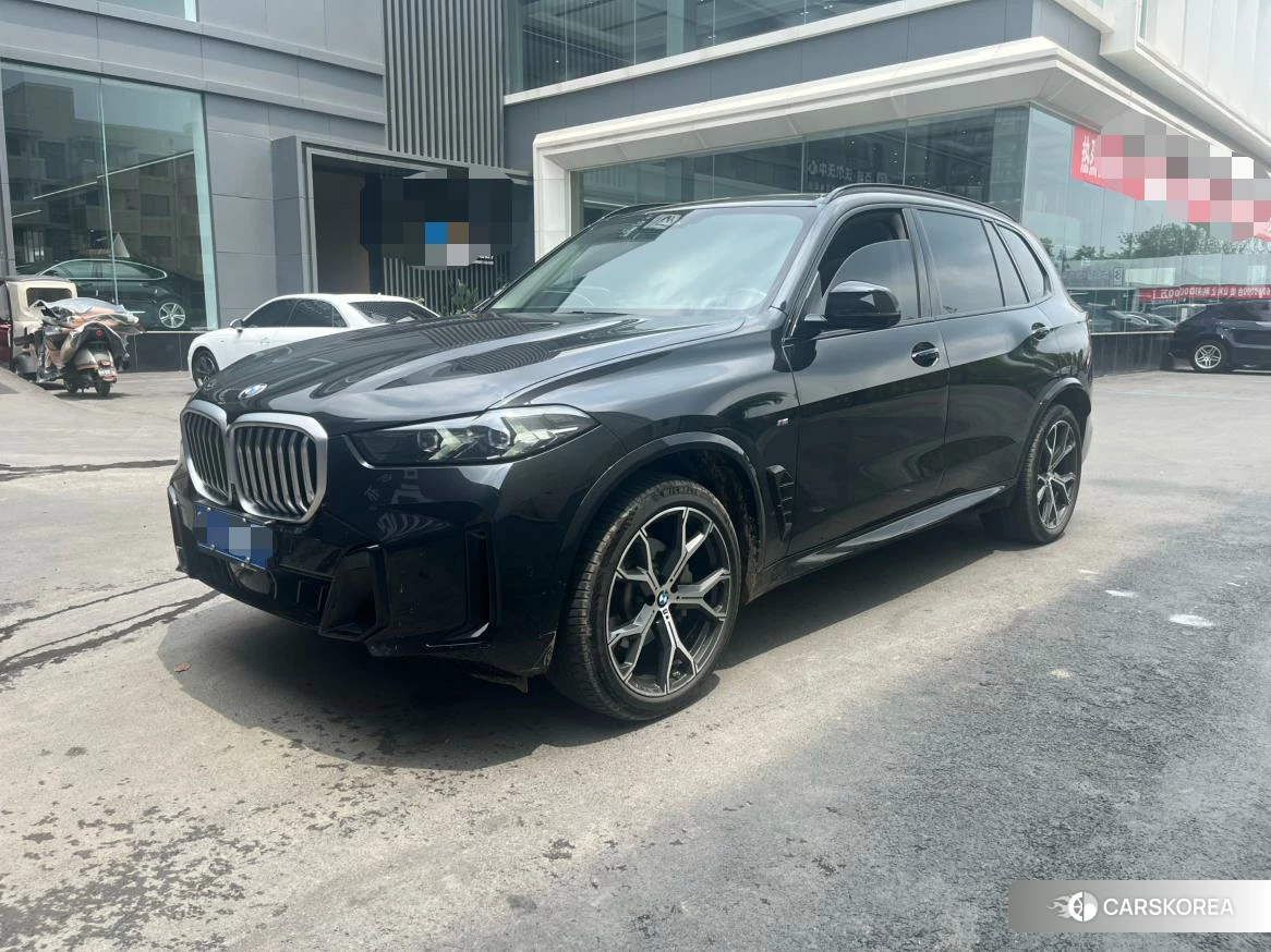 BMW X5 2023 Черный из Китая, фото 2