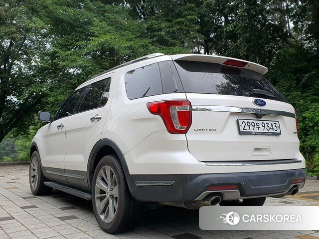 Ford Explorer 2018 Белый из Кореи, фото 5