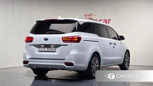 Kia The New Carnival id 4477280 из Кореи 12