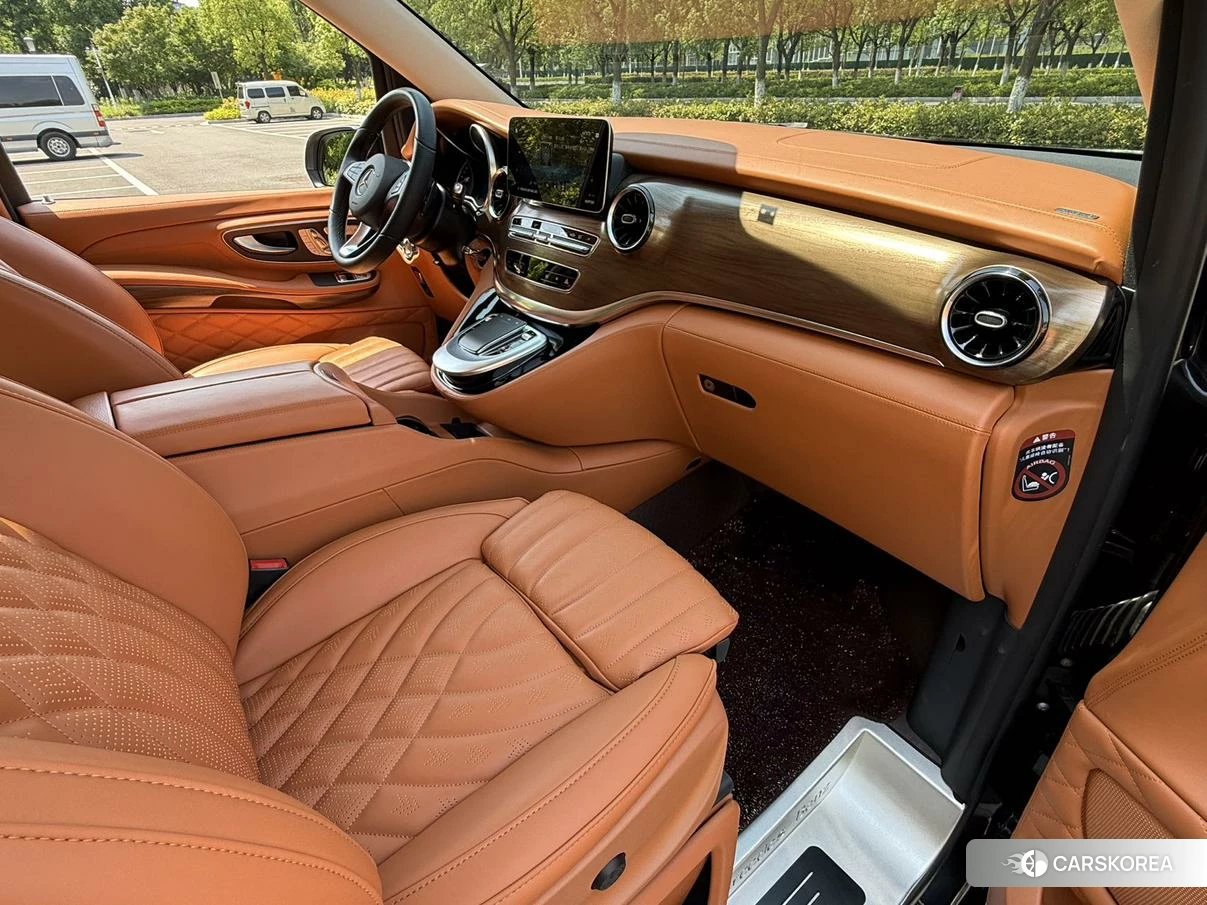 Mercedes-Benz V-class id 4441015 из Китая 12