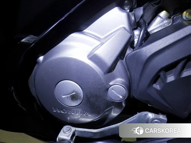 Engine photo