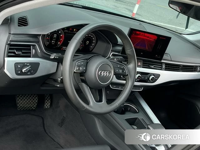 Audi A4L 2021 Темно-серый из Китая, фото 2