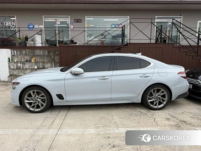 Genesis The New G70 2021 Светло-серебряный цвет из Кореи, фото 2