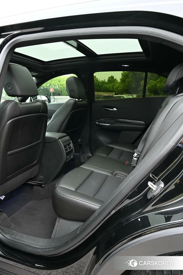 Cadillac XT4 2020 Черный из Китая, фото 6
