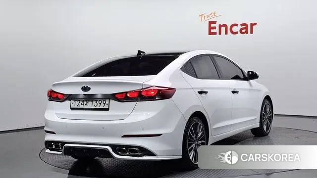 Hyundai Avante AD id 3375354 из Кореи 12