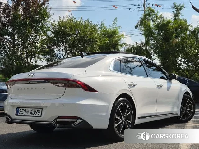 Hyundai The New Grandeur IG id 3120915 из Кореи 12