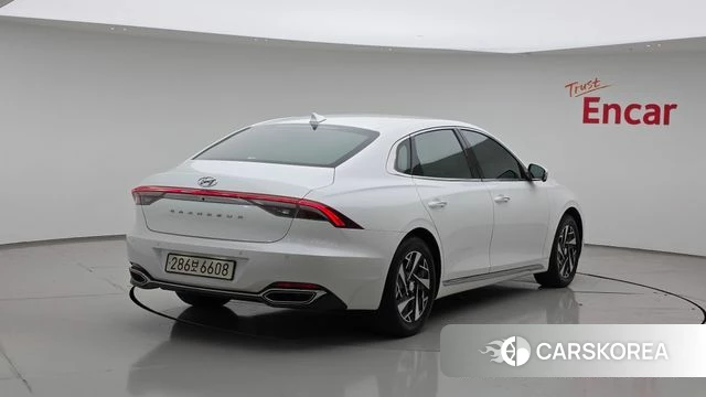 Hyundai The New Grandeur IG Hybrid id 4186878 из Кореи 12