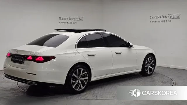 Mercedes-Benz E-Class W214 id 2909953 из Кореи 12