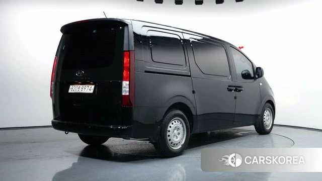 Hyundai Staria id 4224097 из Кореи 11