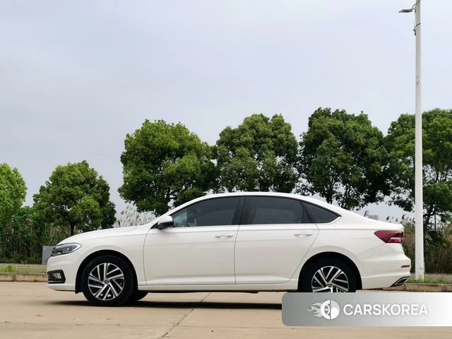 Volkswagen Lavida id 4279010 из Китая 12