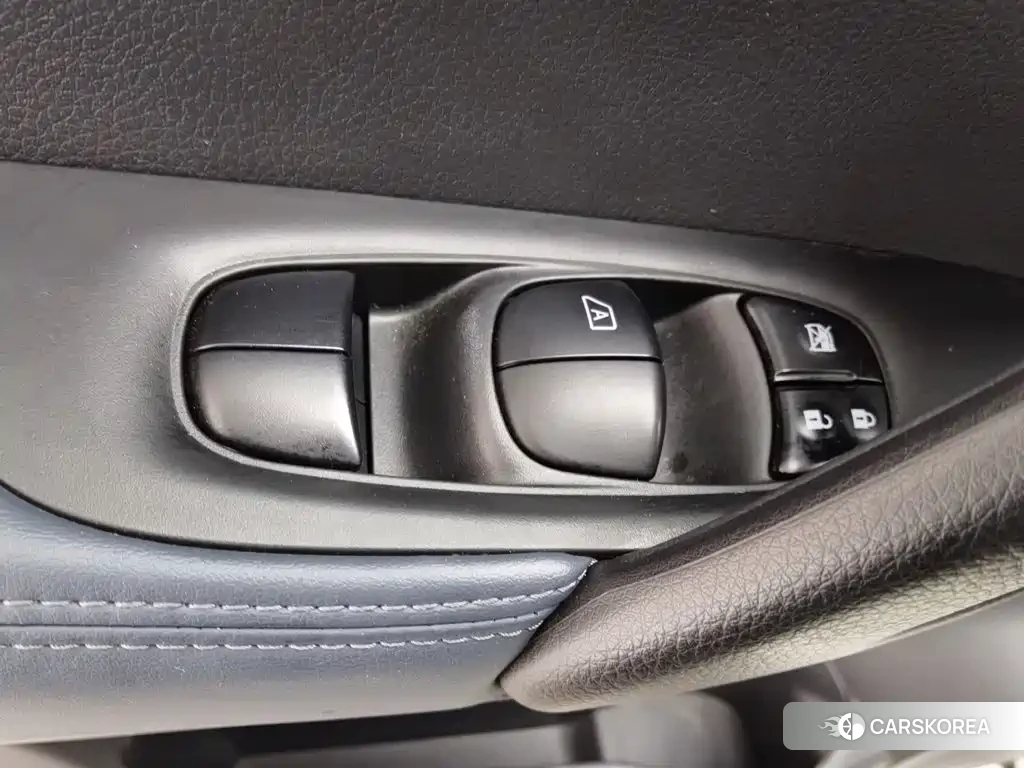 Nissan Qashqai id 4599706 из Китая 12