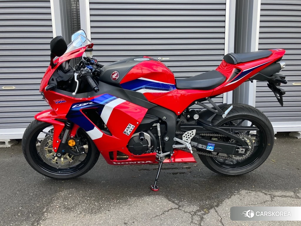 Проданный Honda CBR600RR ABS 2022 из Японии