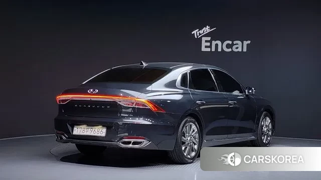 Hyundai The New Grandeur IG Hybrid id 3519913 из Кореи 12