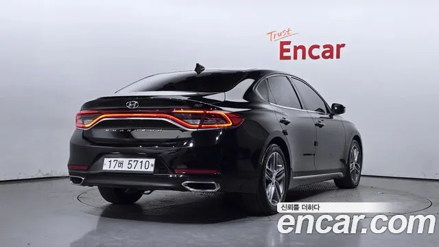 Hyundai Grandeur IG id 2512463 из Кореи 12