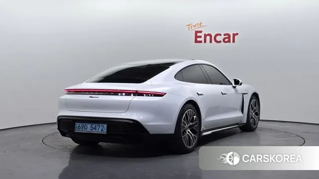 Porsche Taycan id 3560820 из Кореи 12