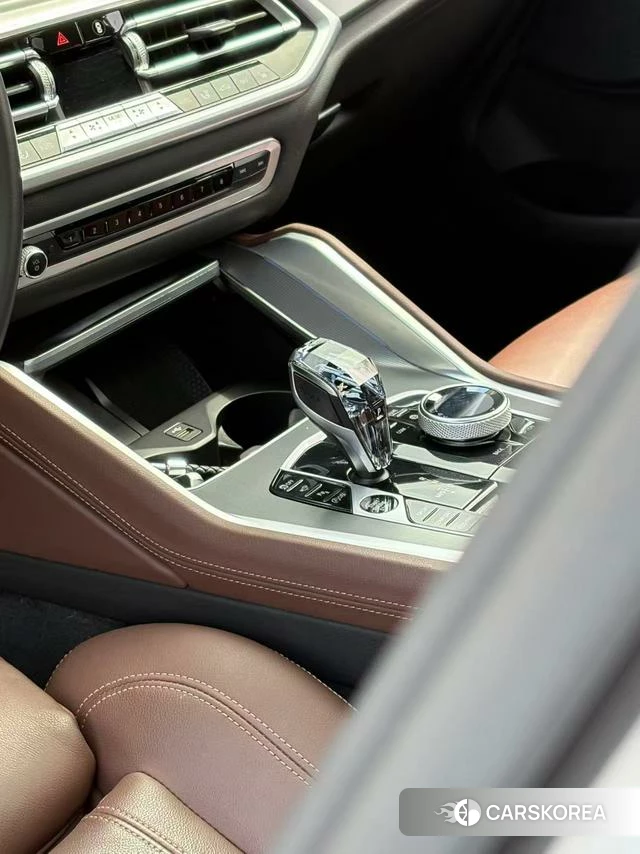 BMW X6 2022 Белый из Китая, фото 3
