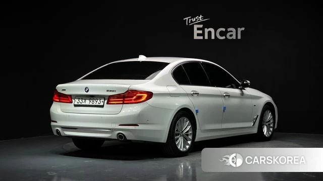BMW 5 Series (G30) id 4331685 из Кореи 12