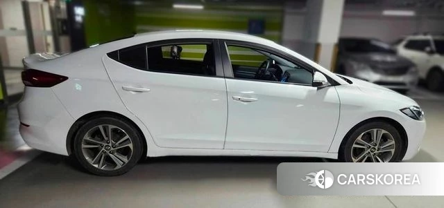 Hyundai Avante AD id 4947282 из Кореи 12