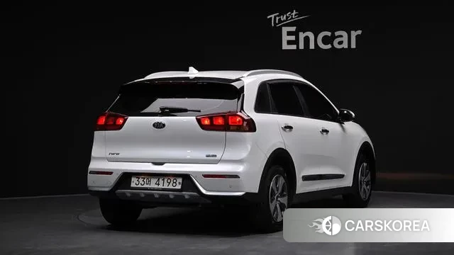 Kia Niro id 3520622 из Кореи 12