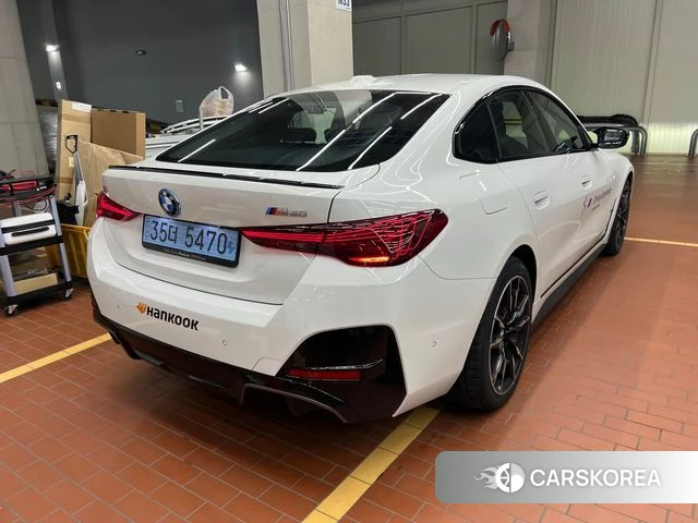 BMW i4 2025 Белый из Кореи, фото 2