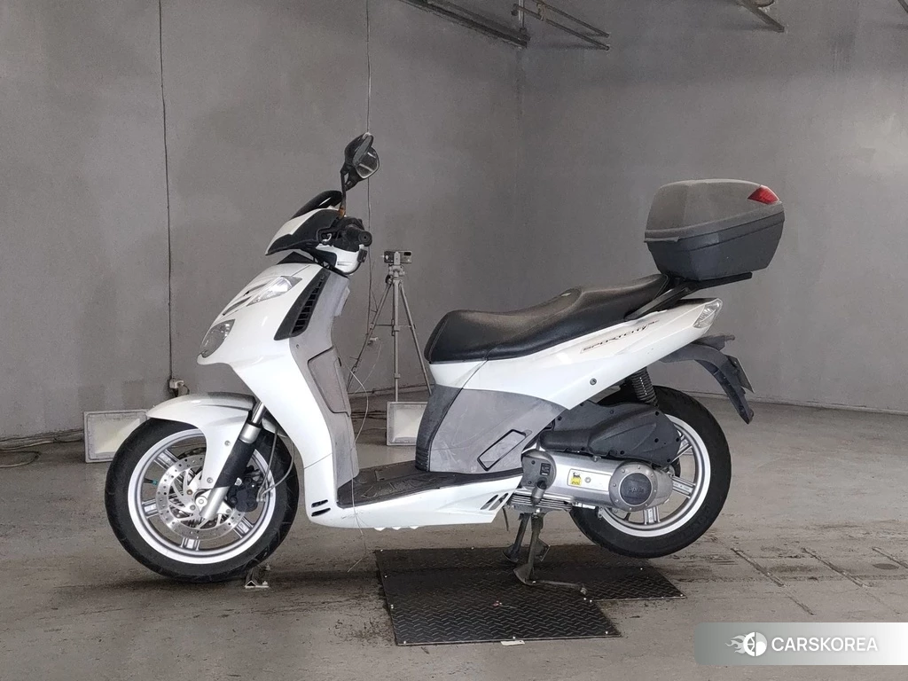 Проданный Aprilia SPORT CITY 250 2012 из Японии, фото 2