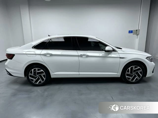 Volkswagen Sagitar id 4277856 из Китая 12