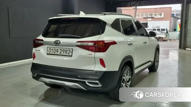 Kia Seltos id 3514805 из Кореи 10