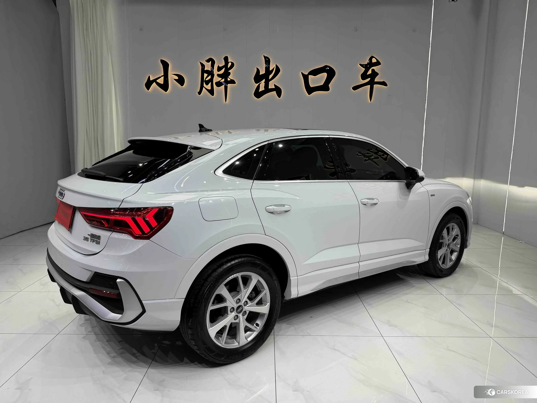 Audi Q3 Sportback id 4486263 из Китая 12