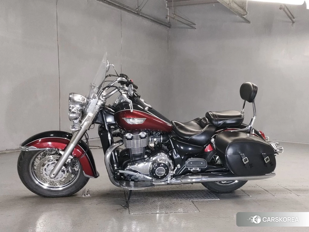 Проданный Triumph THUNDERBIRD 2014 из Японии