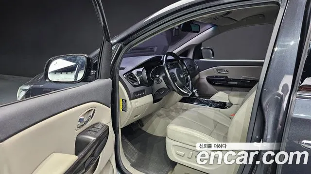 Kia The New Carnival id 2697769 из Кореи 12