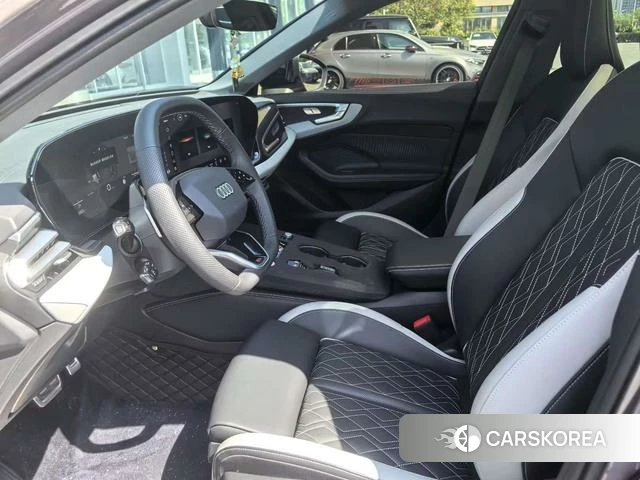 Audi A5L id 4275900 из Китая 9