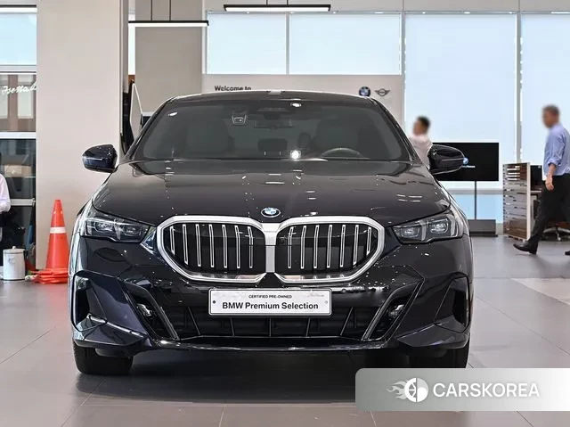 BMW 5 Series (G60) id 2983811 из Кореи 12