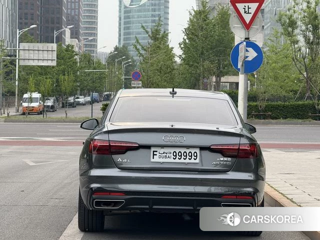 Audi A4L id 4271217 из Китая 10