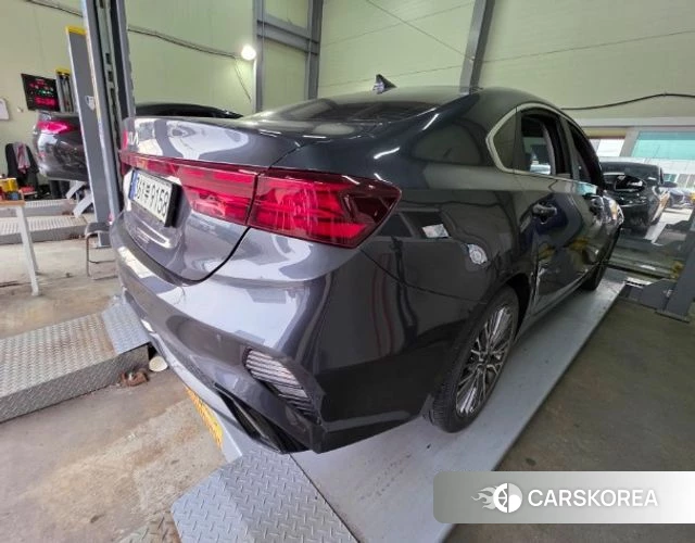 Kia The New K3 2nd generation 2021 Серый из Кореи, фото 2