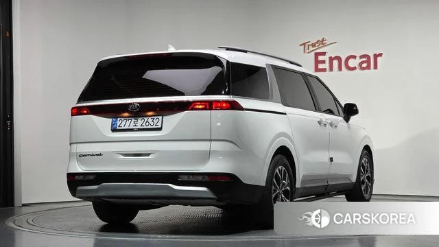 Kia Carnival 4th generation id 4202832 из Кореи 12