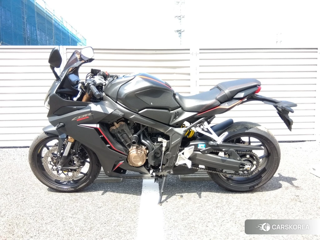 Проданный Honda CBR650R 2019 из Японии, фото 2